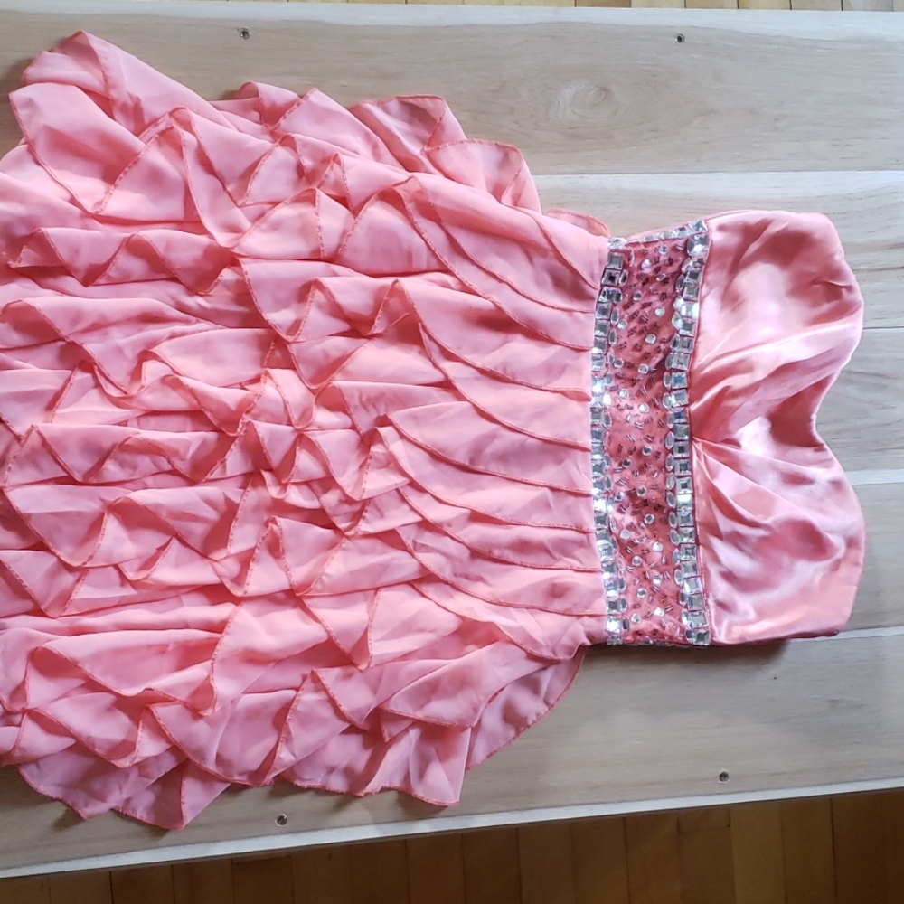 Homecoming/formal/prom gown
